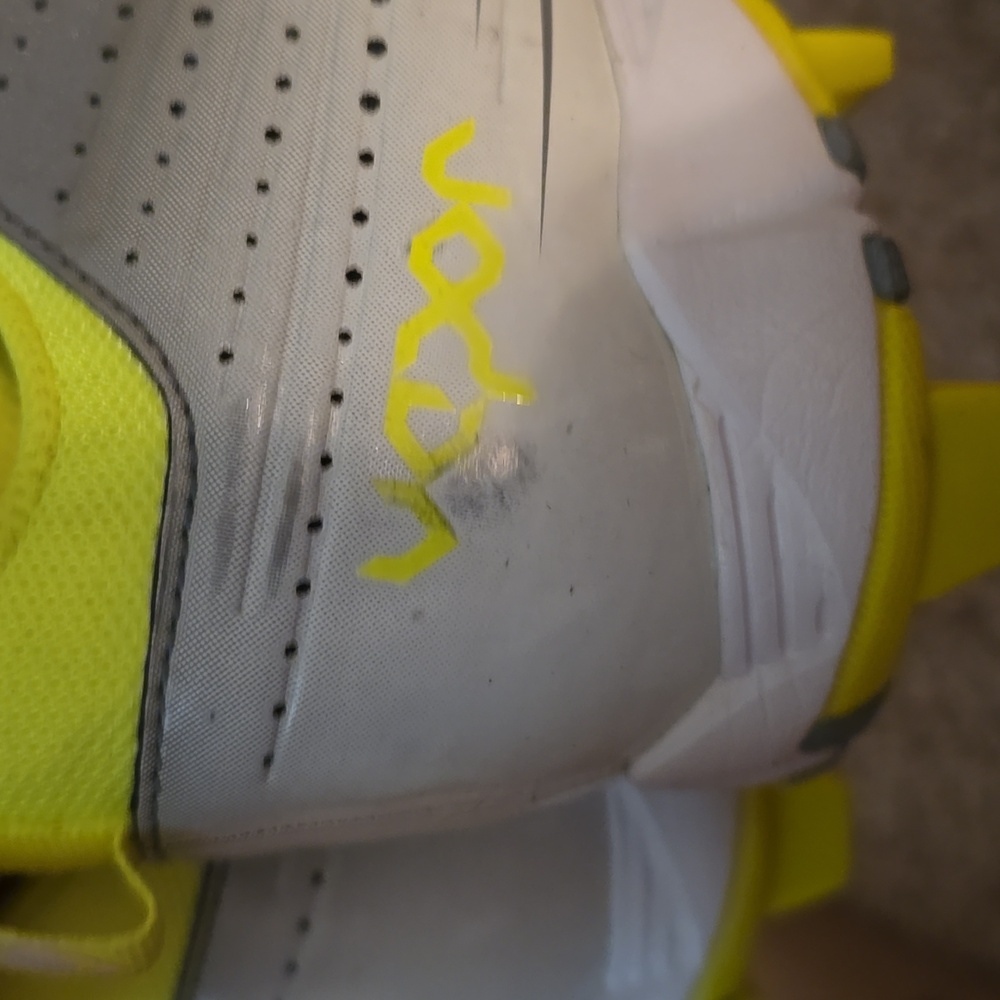 Men's Nike Gray and Neon Yellow Cleats Size 8 (0817) - Picture 6 of 10